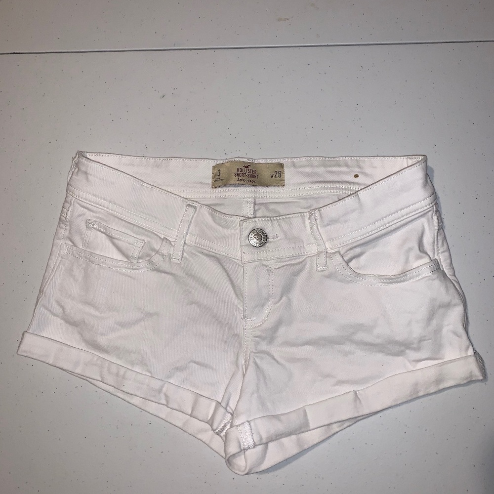 Hollister short-short low rise 3/26 white denim